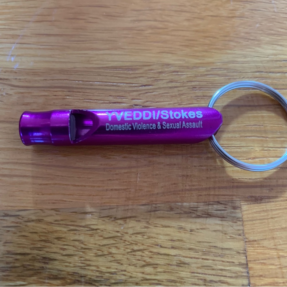 Self-Defense Keychain Whistle Purple - Picture 2 of 3